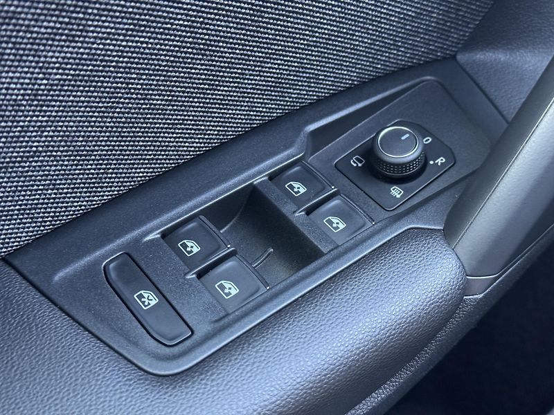 Seat Tarraco (2019) 2.0TSi DSG 4X4 1.maj RZV - fotka 25 z 56