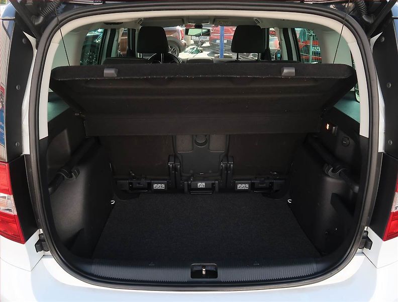 Škoda Yeti (2015) Monte Carlo 1.4 TSI, Bi-Xenony - fotka 13 z 19