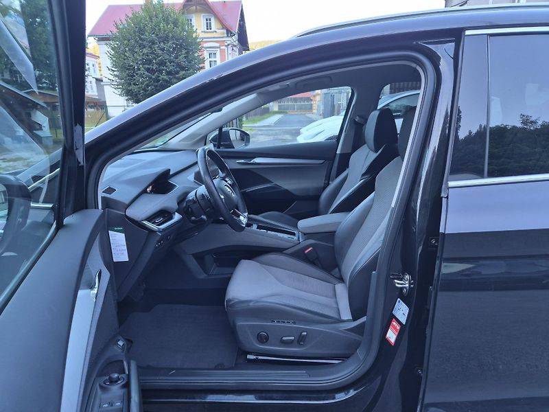 Škoda Enyaq 150kw, iV80 19ALU SOH 95% - fotka 11 z 47