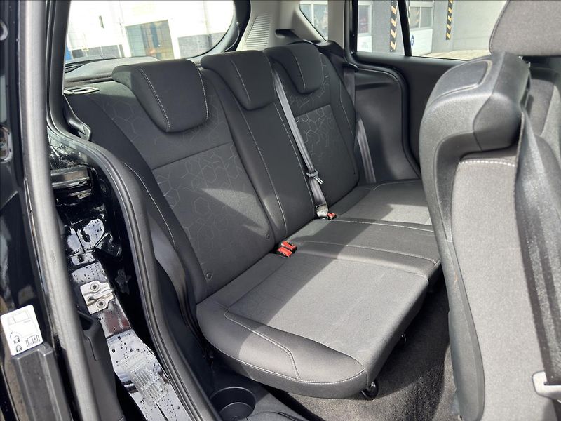 Ford B-MAX 1,0 EcoBoost Trend - fotka 9 z 14