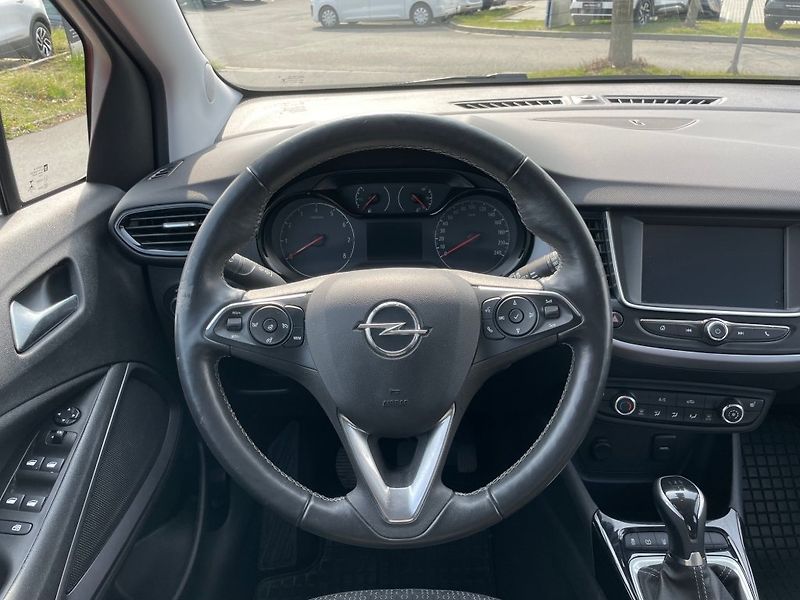 Opel Crossland X Enjoy 1,2 MT5, ČR, 1. maj - fotka 17 z 31
