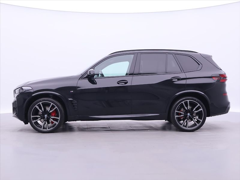 BMW X5 3,0 xDrive40d Mpacket - fotka 4 z 48