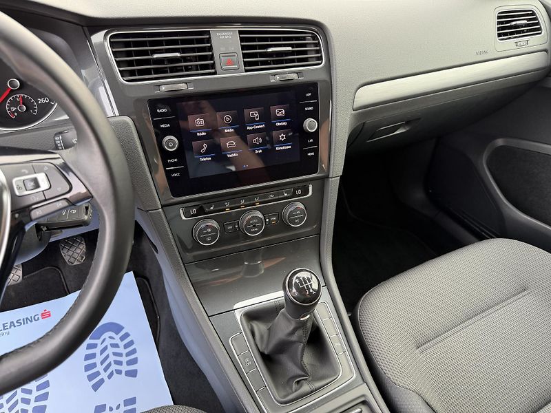 Volkswagen Golf Combi VII 1,6 TDi/85kW - fotka 36 z 66