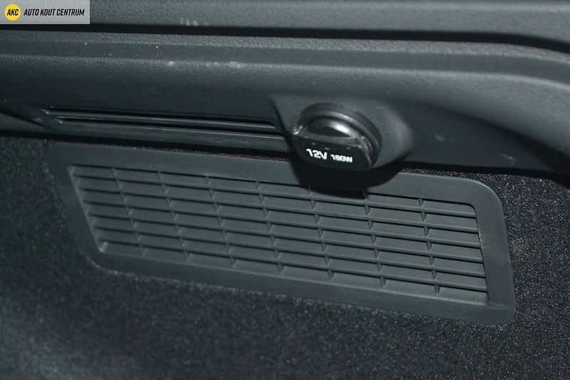 Hyundai i30 WG 1,5 TGDI MHEV N-LINE GO CZE - fotka 20 z 58