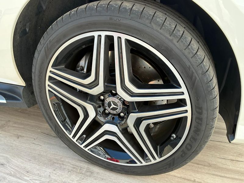 Mercedes-Benz Třídy M (2015) ML63 AMG ,386KW, 4MATIC, H/K - fotka 31 z 43