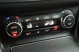 Mercedes-Benz Třídy A (2017) A 180 d, Automat, Serv.kniha - náhled 12