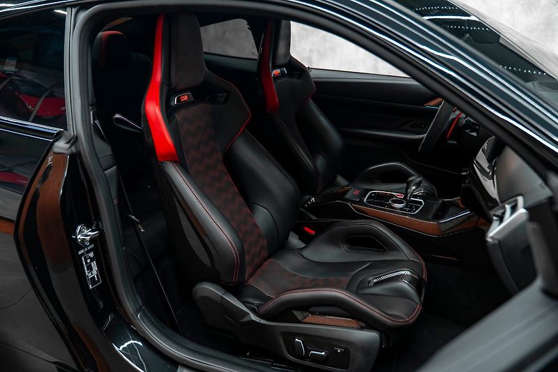 BMW M4 CS, H/K, Driving Pro, Karbón - fotka 19 z 24