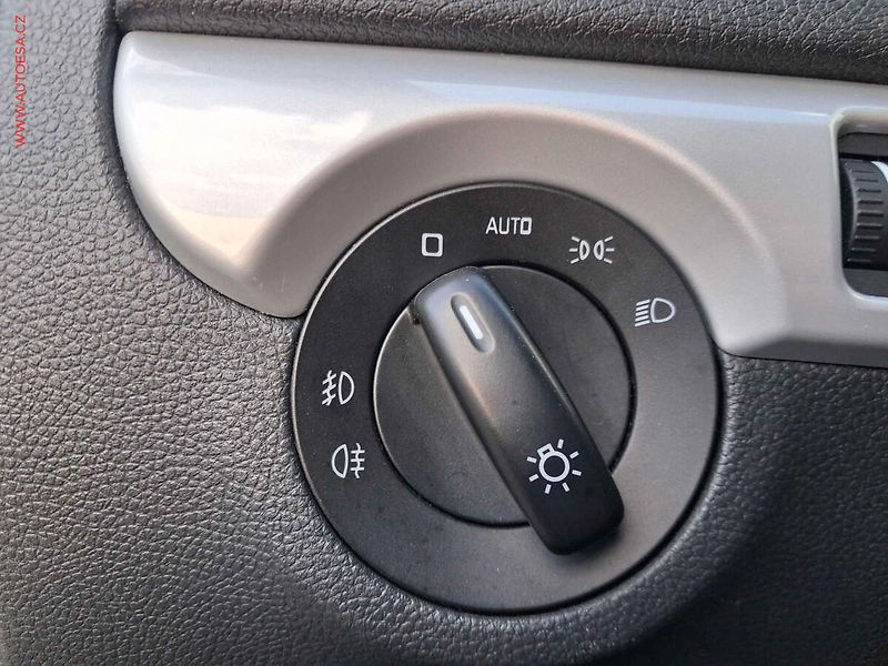 Škoda Yeti (2013) 1.2 TSi, Ambition, DSG, TZ - fotka 13 z 18