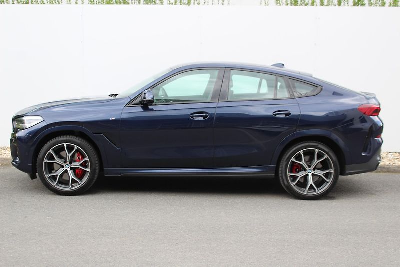 BMW X6 xDrive30d Mpaket - fotka 7 z 25