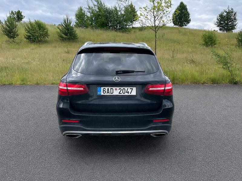 Mercedes-Benz GLC (2017) 250 4MATIC, DPH,kůže,Distronic - fotka 4 z 18