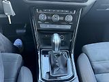 Volkswagen Touran (2017) 1.4 TSI 7 míst, ser.knížka - náhled 27