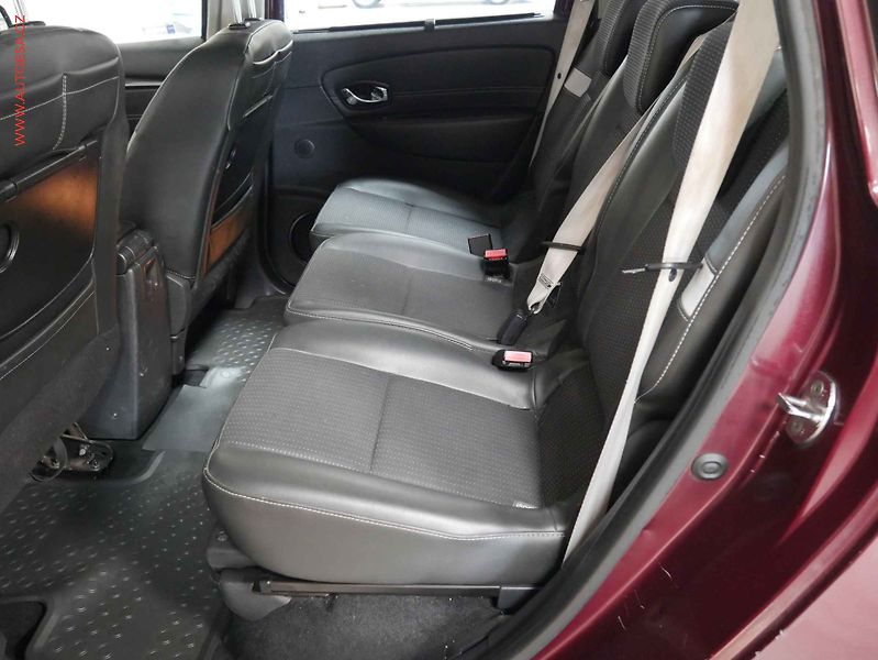 Renault Scénic (2013) 1.6 dCi, ČR, Xenon, AC - fotka 10 z 24