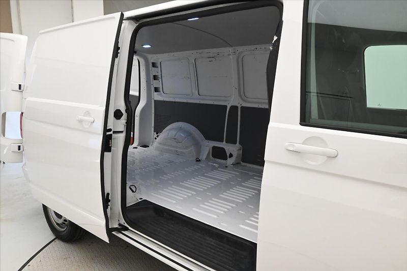 Volkswagen Transporter 2,0 TDI 110 kW DSG Long Záruka - fotka 11 z 29