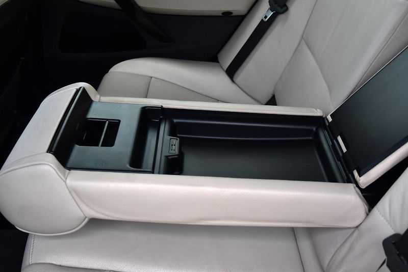 BMW X3 xDrive20d LCi,KŮŽE,VÝHŘEV,TEMP - fotka 28 z 40