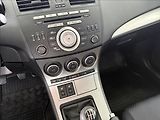 Mazda 3 1,6   77kw VÝHŘEV,RVM,AUT.KLIM - náhled 17