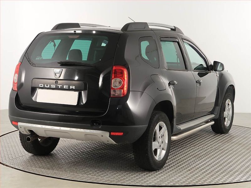 Dacia Duster (2012) 1.6 16V - fotka 5 z 16