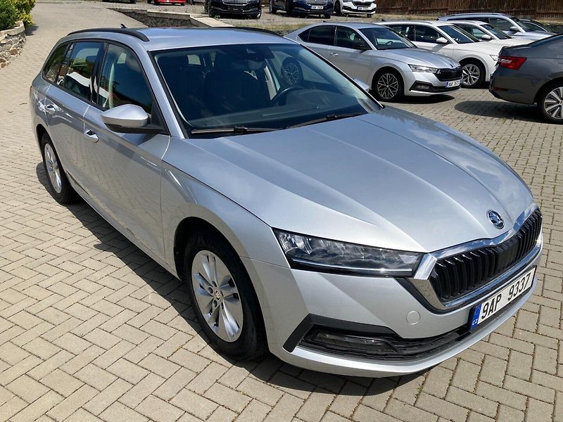 Škoda Octavia (2023) 2.0TDI 110kW DSG 4X4 EL.TZ - fotografie inzerátu