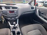 Kia Ceed (2015) 1.6 GDI, ČR,1.maj, Serv.kniha - náhled 8