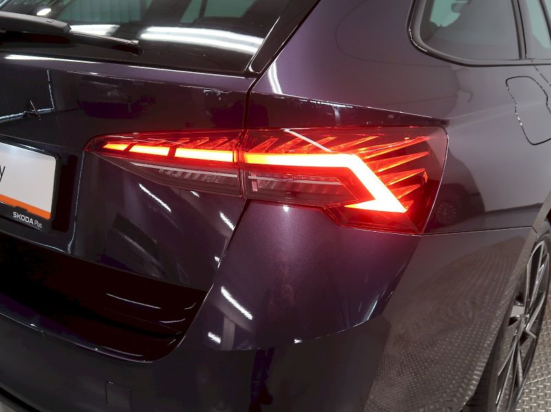 Škoda Octavia (2025) SPORTLINE 1.5TSI 110KW CANTON - fotka 11 z 41