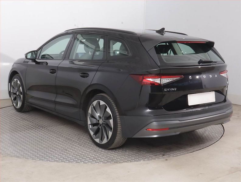 Škoda Enyaq (2021) iV 60 (62 kWh), SoH 92% - fotka 4 z 18