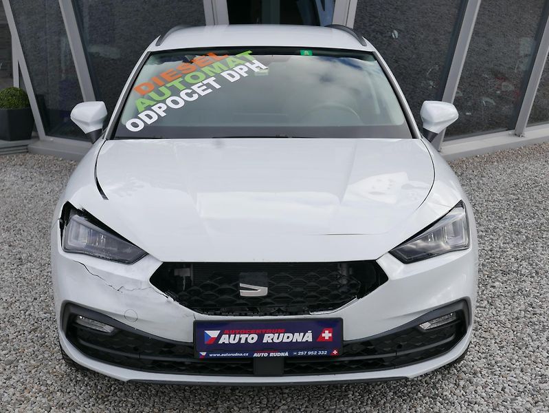 Seat Leon 2,0TDI 110kW Style DSG Automat - fotka 2 z 36