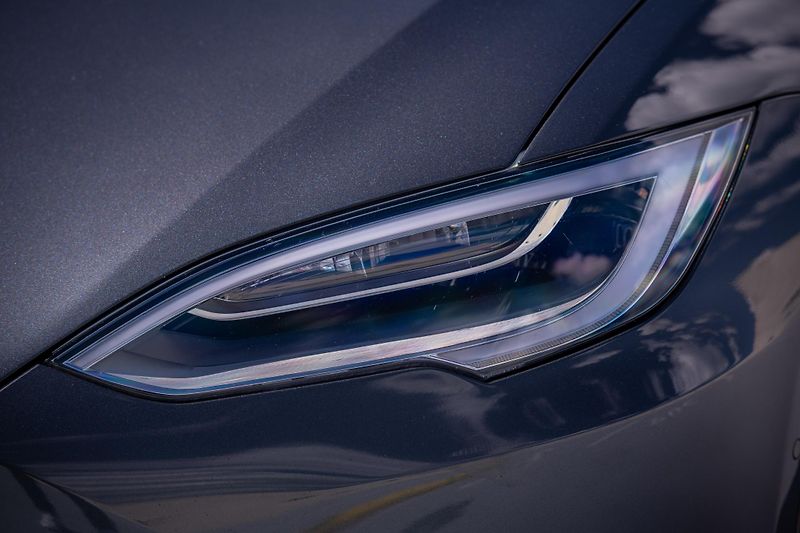 Tesla Model S (2017) 90D, nabíjení zdarma, FSD - fotka 13 z 37