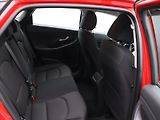 Hyundai i30 1,4 T-GDI 103 kW Style Fastbac - náhled 12