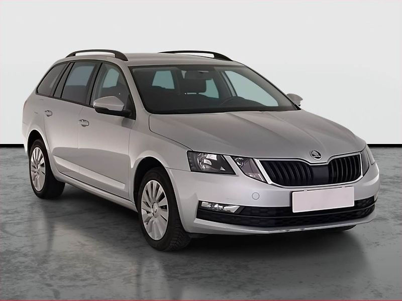 Škoda Octavia (2018) Ambition Plus 1.5 TSI, ČR - fotografie inzerátu