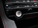 Jaguar F-Pace (2017) 20d AWD, 4X4, Automat - náhled 17