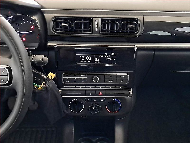 Citroën C3 (2018) 1.2 PureTech, ČR,1.maj - fotka 12 z 16