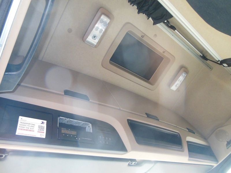 Mercedes-Benz Actros 1848 LOWDECK, GIGA SPACE, STAN - fotka 8 z 24