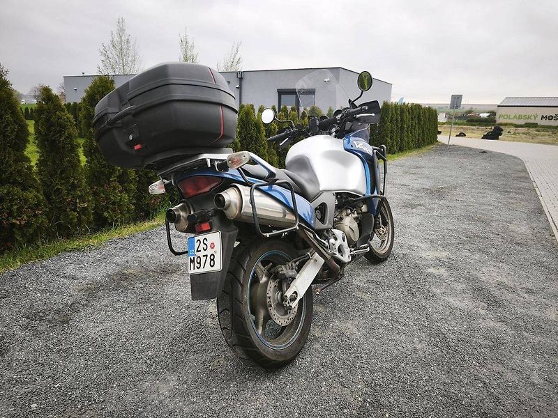 Honda XL 1000 V Varadero (2002) - fotka 3 z 15