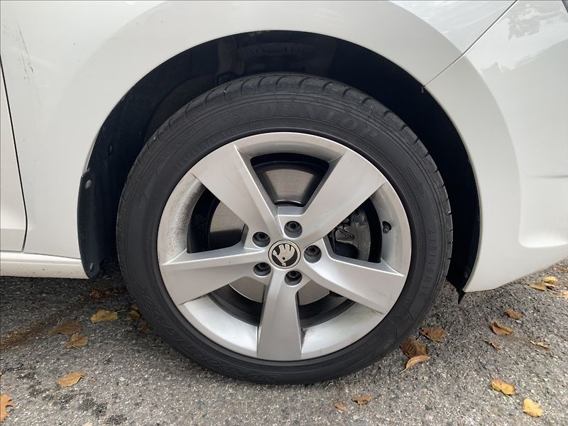 Škoda Rapid 1,0 TSI 81KW STYLE,ČR,SERVISKA - fotka 9 z 20