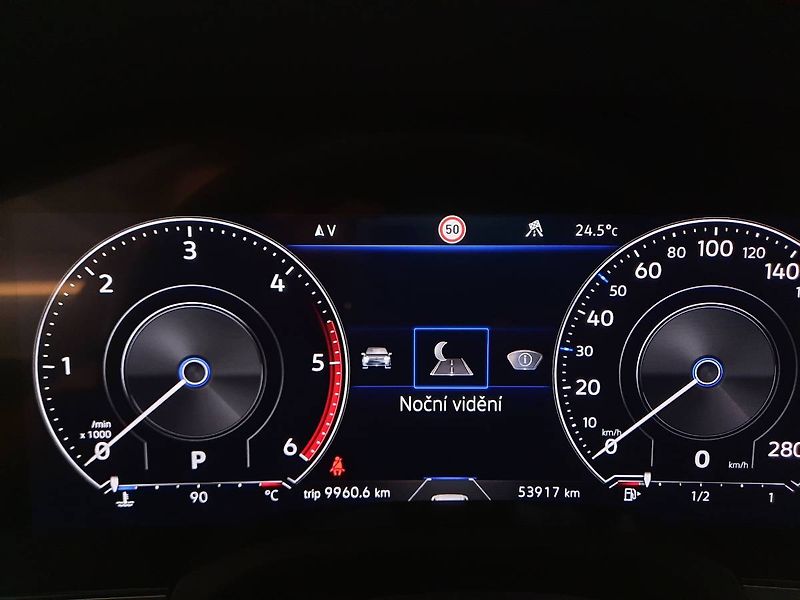 Volkswagen Touareg (2022) R-Line 3.0 TDI (210kW/286k) Ti - fotka 19 z 30