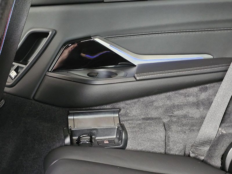 BMW X7 xDrive40d - fotka 22 z 36