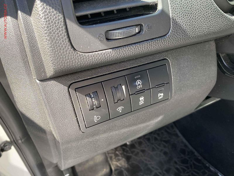 Hyundai ix20 (2019) 1.6GDi, 1.maj,ČR, Klima - fotka 14 z 15