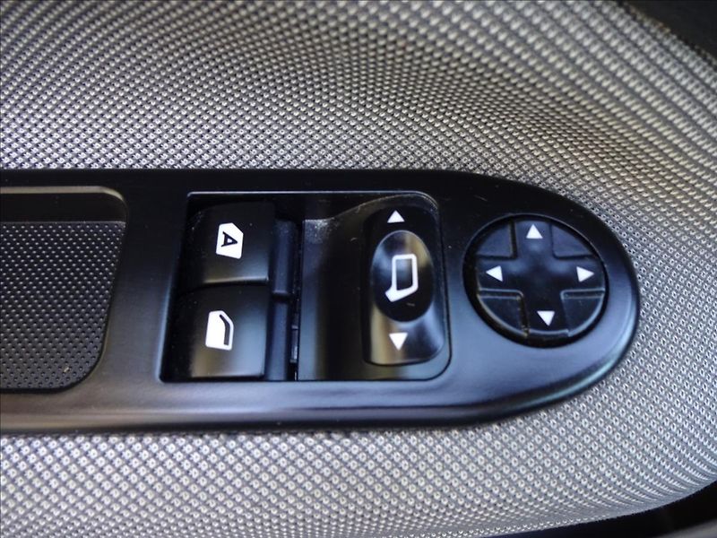 Citroën C3 Picasso 1.4VTI - fotka 19 z 47