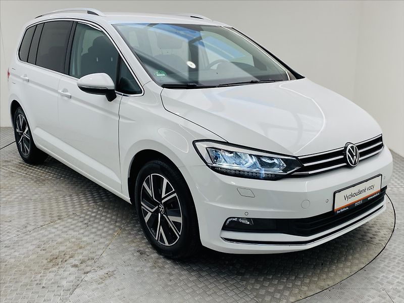 Volkswagen Touran 2,0 TDI DSG 110kW Highline - fotka 23 z 24