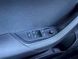 Škoda Karoq (2023) 1.5 TSI 110kW DSG Sportline Ex - náhled 22
