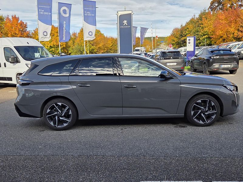 Peugeot 308 (2024) SW 1.2PT 130 ALLURE EAT8 - fotka 6 z 29
