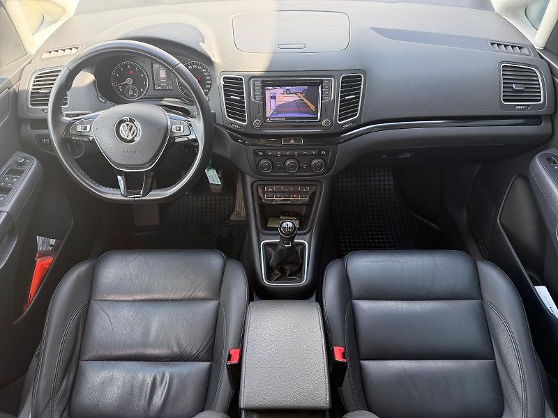 Volkswagen Sharan (2021) HIGHLINE 1.4TSI 110kW TAŽNÉ CZ - fotka 9 z 11