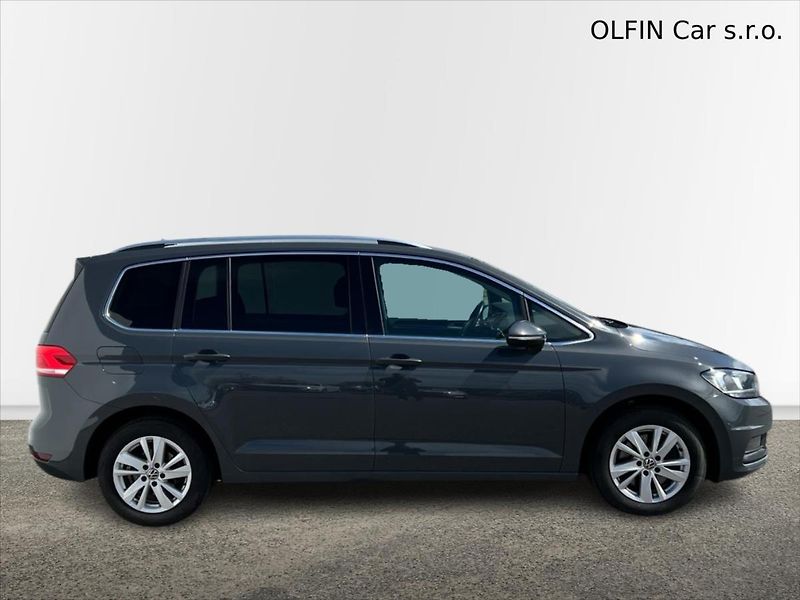 Volkswagen Touran 2,0 TDi 110kW 7DSG HIGHLINE  R - fotka 3 z 25