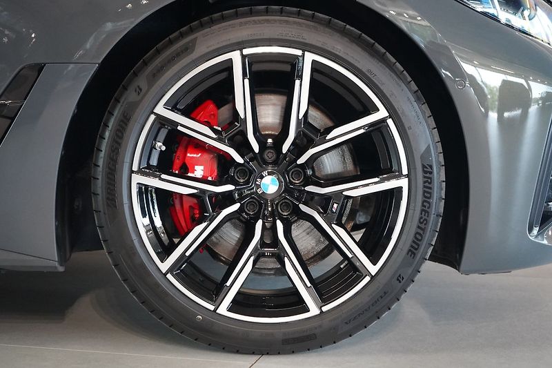 BMW Řada 4 430d xDrive Gran Coupé, Tažné - fotka 7 z 48