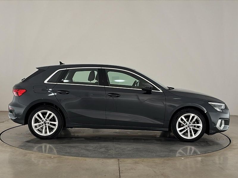 Audi A3 DSG - fotka 16 z 27