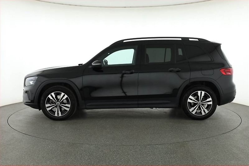 Mercedes-Benz GLB (2025) 200 d, Progressive, Navi - fotka 3 z 22