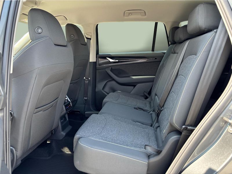 Škoda Kodiaq 2,0 TDI 110 kW SELECTION DSG - fotka 12 z 30