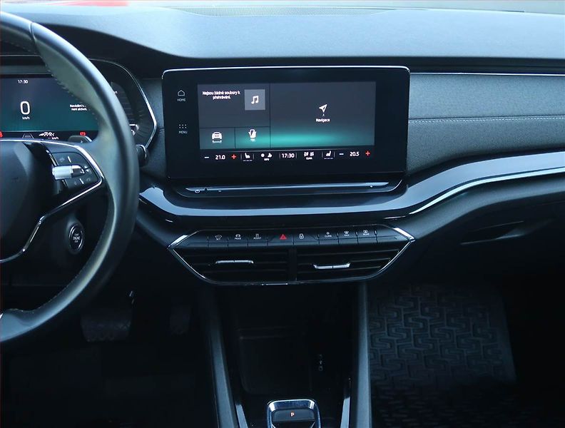 Škoda Octavia (2023) 2.0 TDI, Automat, ČR,1.maj - fotka 12 z 20