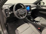 Volvo XC40 (2026) B3 AUT DARK PLUS - náhled 23