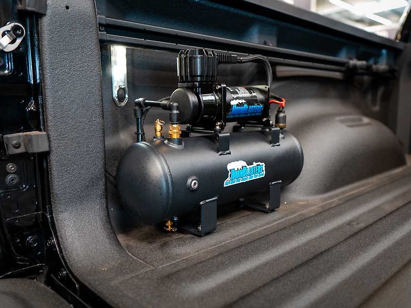 Dodge RAM (2025) 5.7 V8 Laramie Sport 6 LIFT - fotka 6 z 42