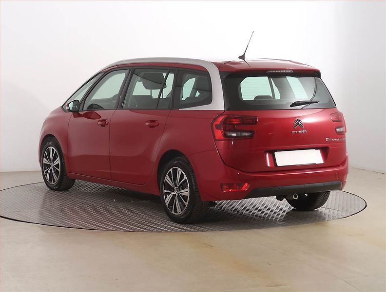 Citroën C4 SpaceTourer (2019) 1.6 PureTech, Automat - fotka 4 z 19